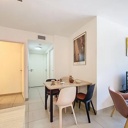 à 150m Des Lecques, Climatisé, Piscine, Terrasse, 2 Chambres, Parking - 4 étoiles - Fr-1-770-29 Appartamento Saint-Cyr-sur-Mer