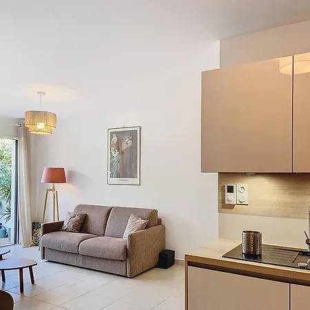 à 150m Des Lecques, Climatisé, Piscine, Terrasse, 2 Chambres, Parking - 4 étoiles - Fr-1-770-29 Appartamento Saint-Cyr-sur-Mer